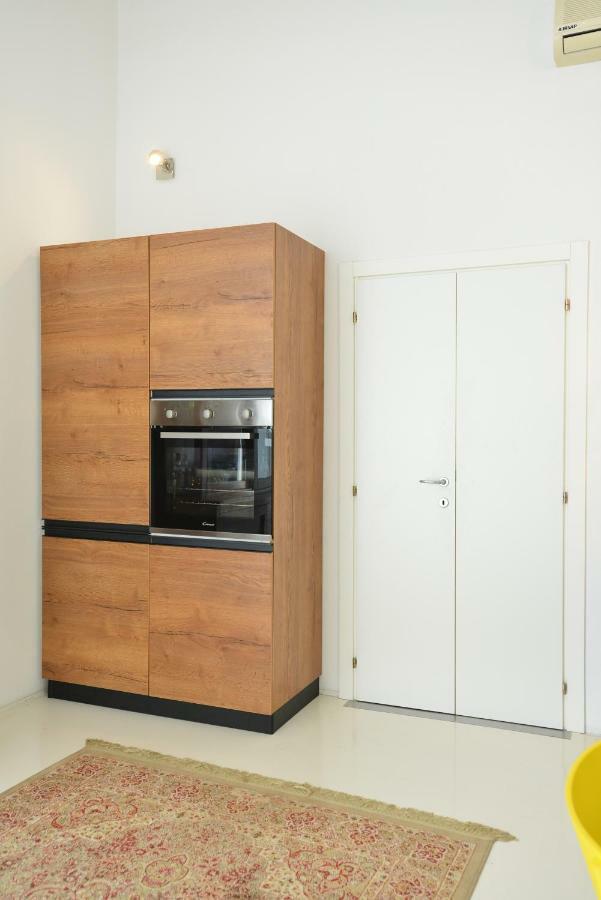 Izzhome Light كالياري المظهر الخارجي الصورة