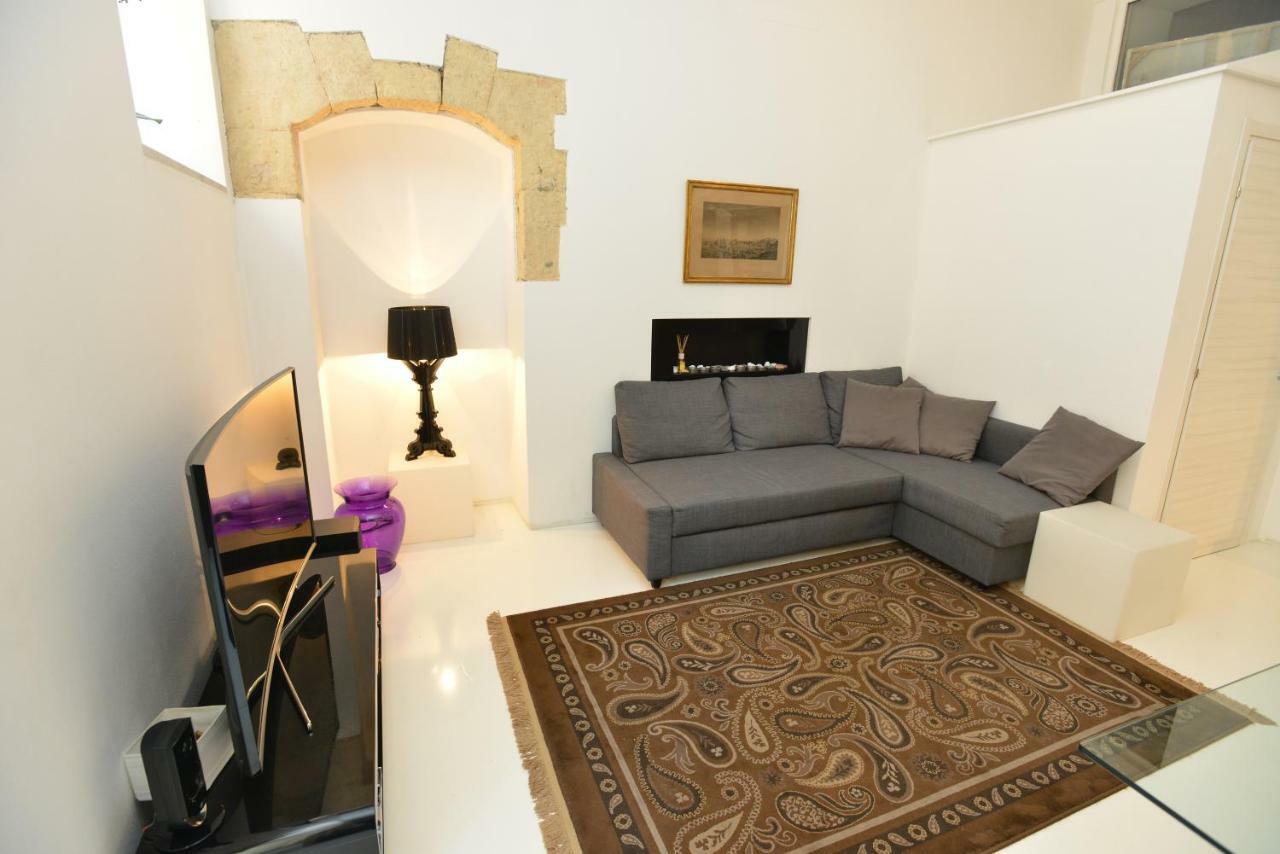 Izzhome Light كالياري المظهر الخارجي الصورة