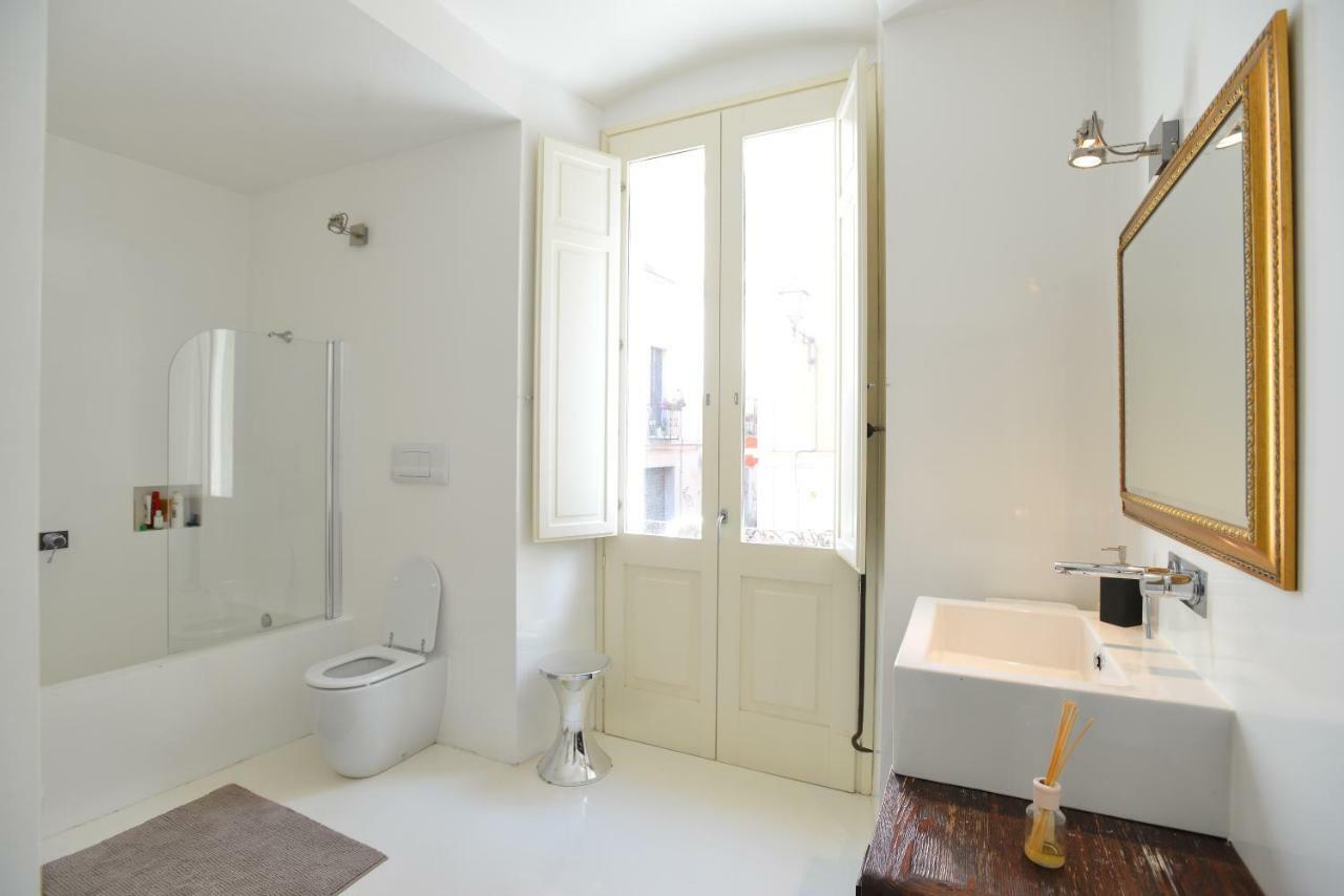 Izzhome Light كالياري المظهر الخارجي الصورة