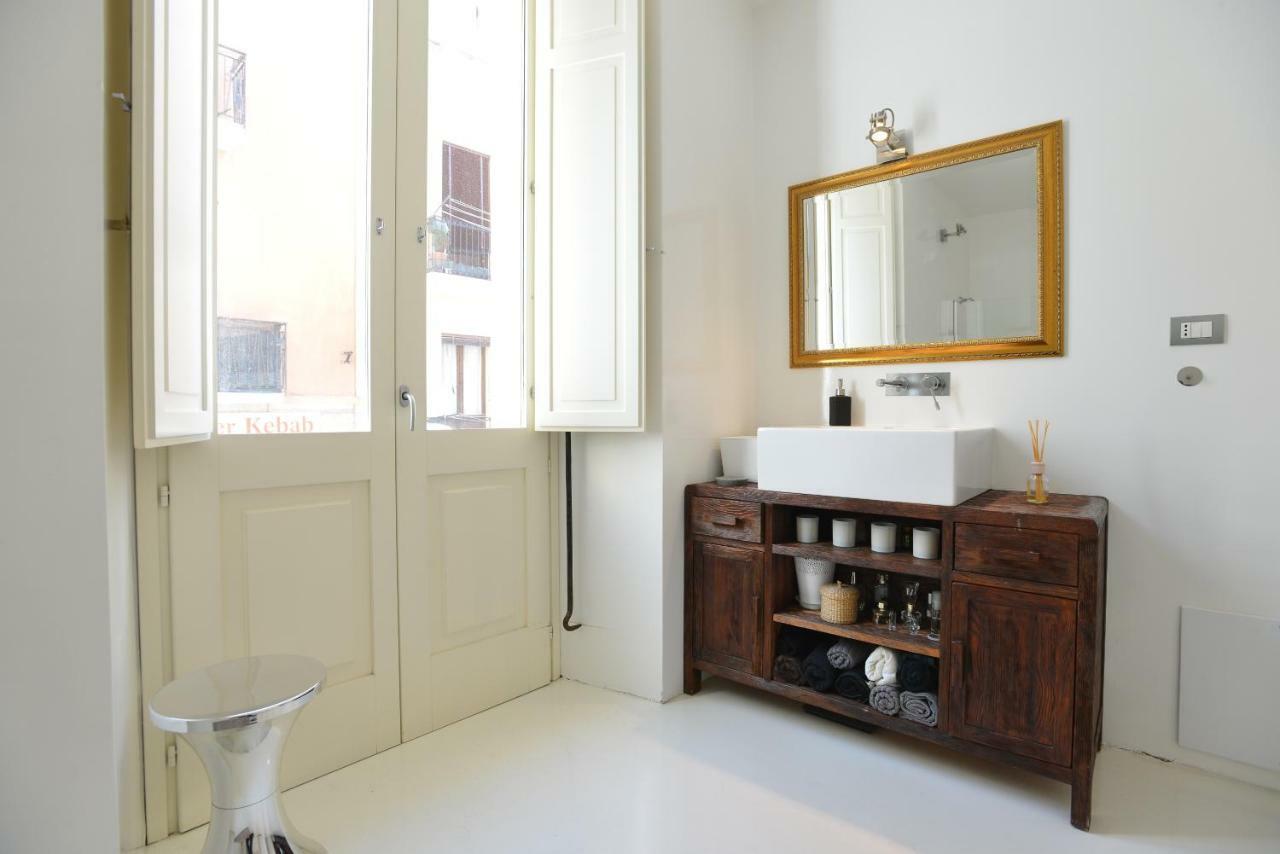 Izzhome Light كالياري المظهر الخارجي الصورة